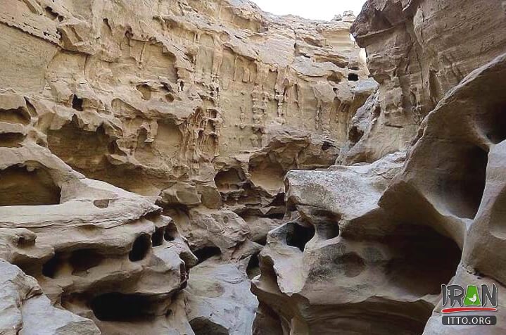 Chahkooh Canyon Qeshm