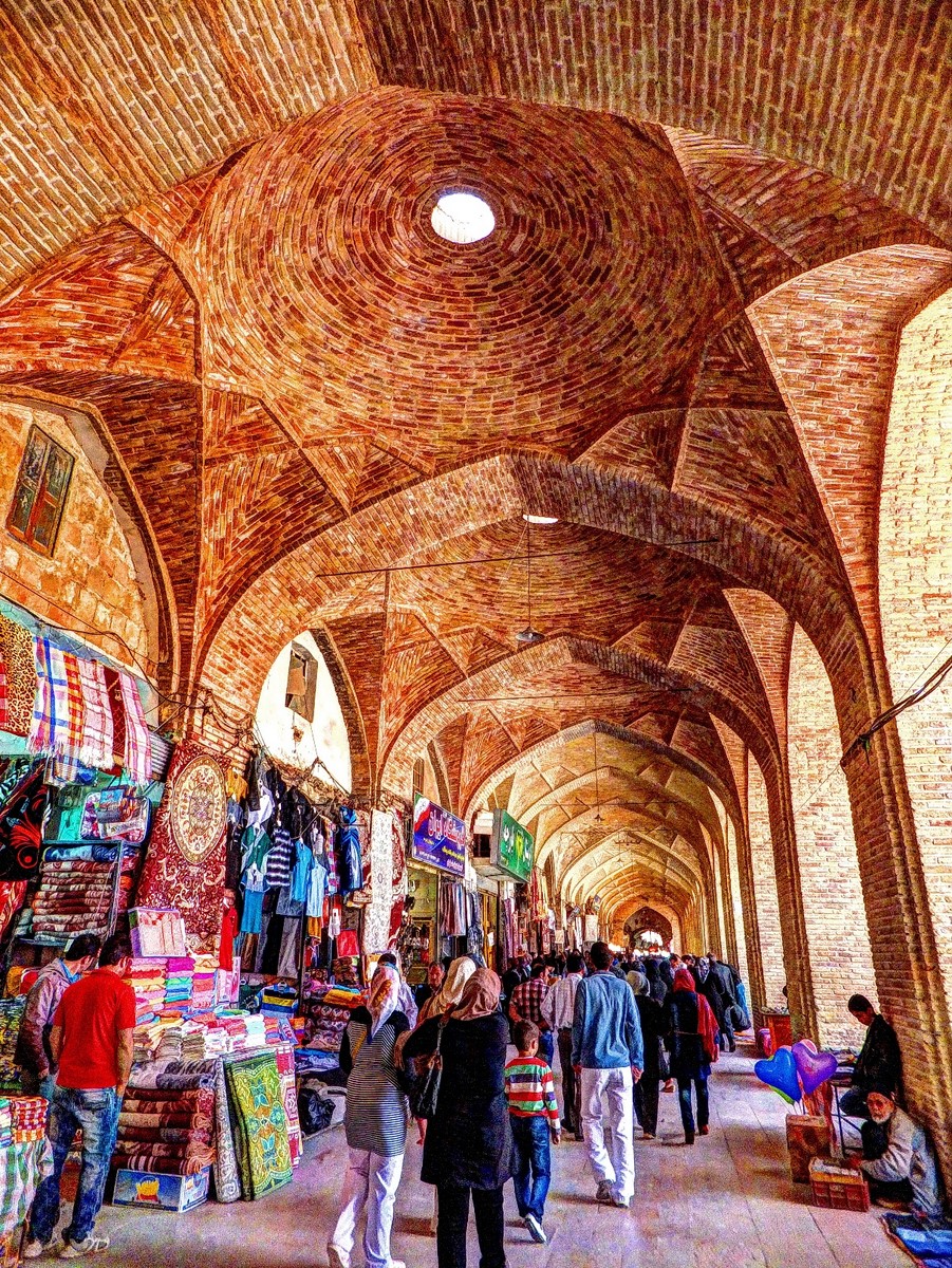Tabriz, Bazar