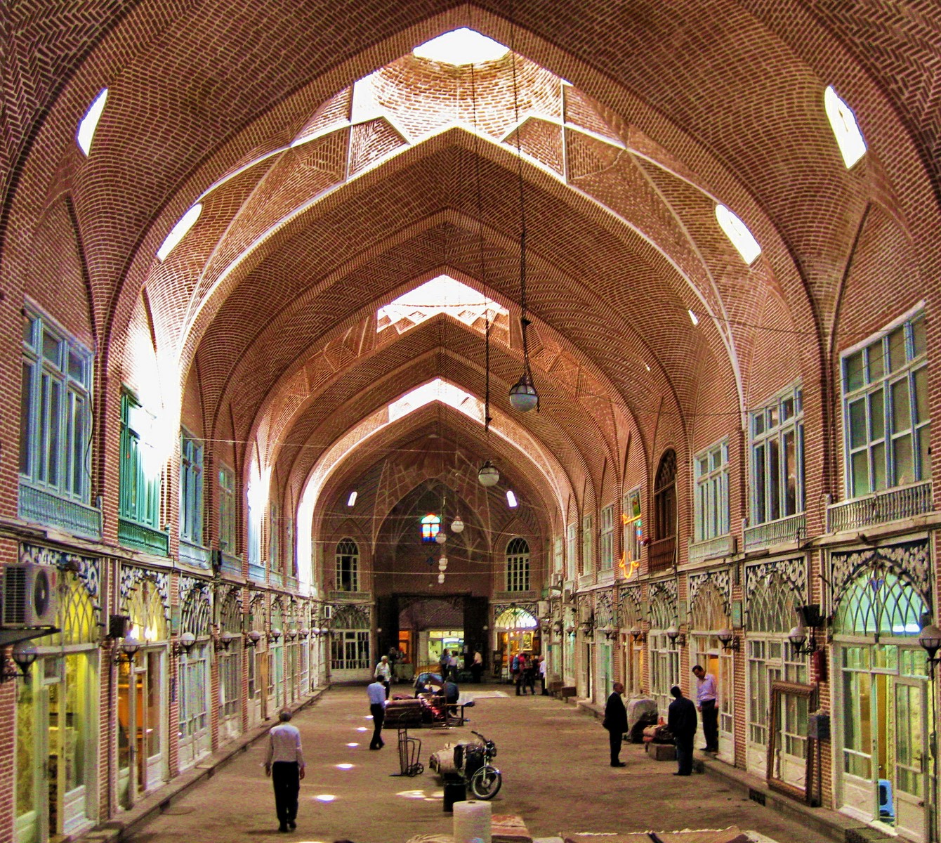 Tabriz Carpet Bazar